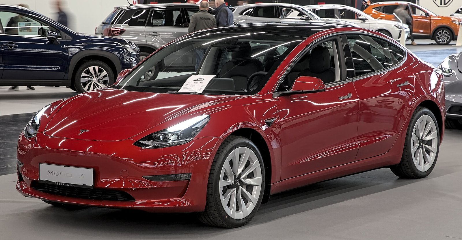 Tesla Model 3, foto 1